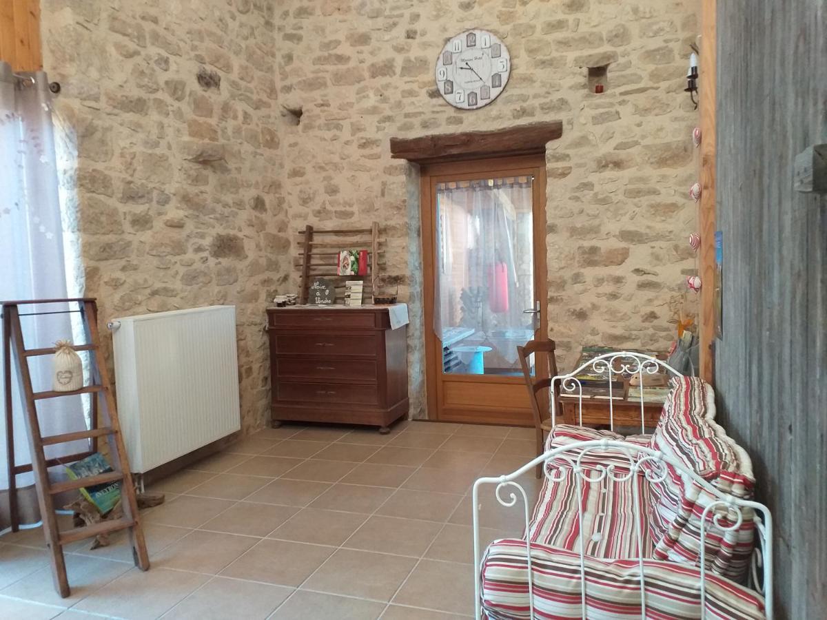 La Grange Du Rial Hotel Bournazel  Luaran gambar